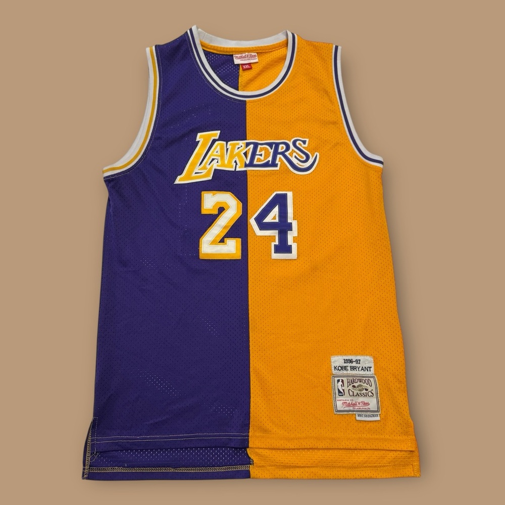 Mitchell & Ness Kobe Bryant Jersey